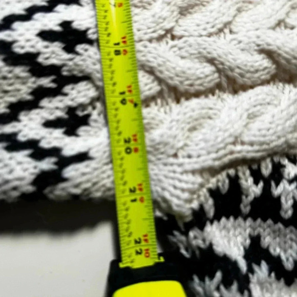John Paul Richard Chunky Fair-isle/Cable Knit Sweater NWT - Picture 6 of 7